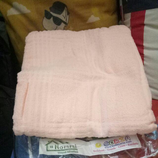 Selimut Handuk Katun Dewasa Polos Hommi 160x200 - Pink