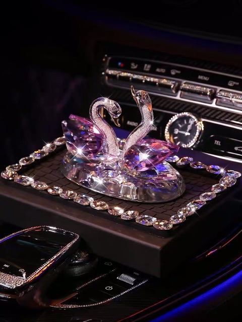 parfume swan hiasan dasbord mobil swan angsa blink Pajangan Tempat Parfum Mobil COUPLE angsan CRYSTAL