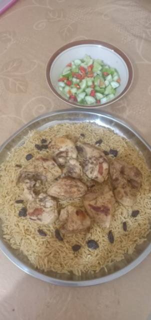 

Beras basmati plus bumbu kebuli,kapsah,biryani dan mandi