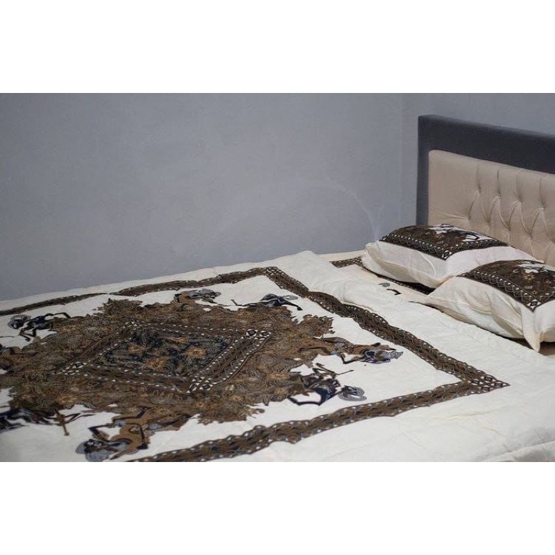 SET SPREI BATIK DAN BED COVER BATIK SOGAN WAYANG SIZE 180 x 200cm