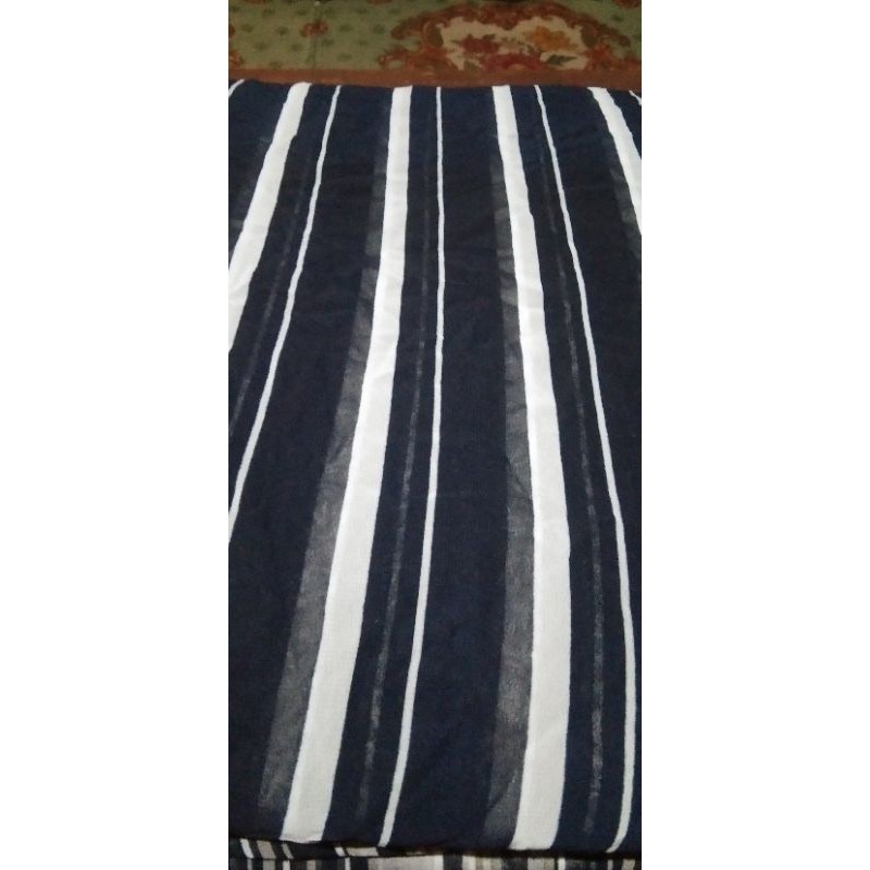 Kain chiffon salur 500 g