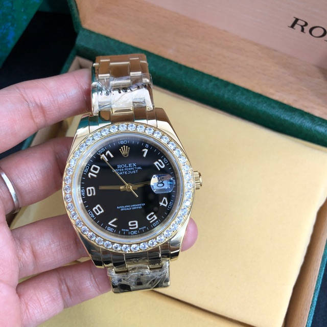 ROLEX DATEJUST AUTOMATIC/KACA SAPPHIRE( REPLICA)