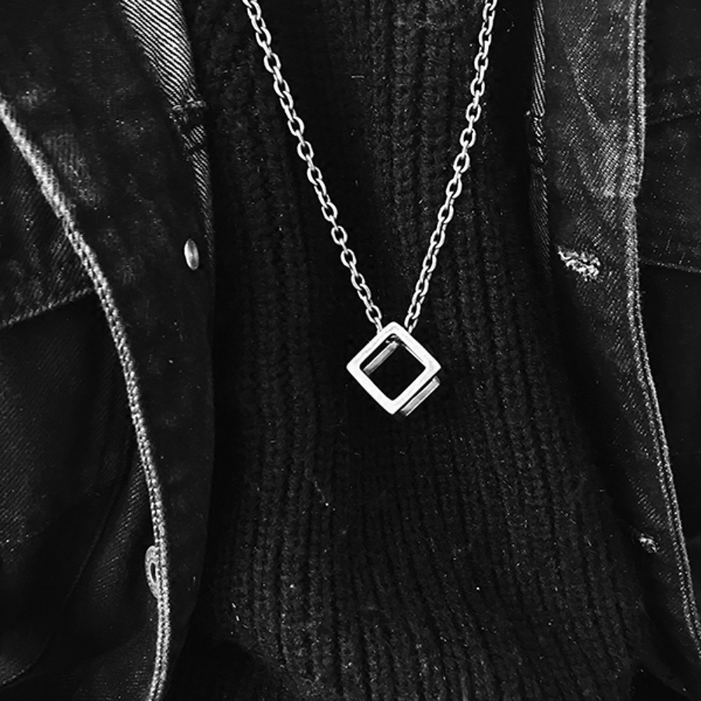 Needway  New Punk Necklace Cool Cube Shape Clavicle Choker Women Men Boy Industrial Style Fashion Jewelry Geometric Hip Hop Men Pendant/Multicolor