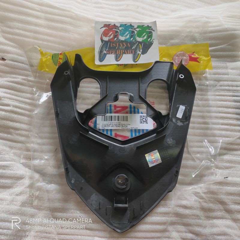 cover rear center tail sambungan body belakang vario techno 125 fi KZR old 2013 2015