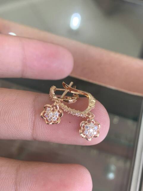 Banyak motif ya. Anting jepit giwang anak dan dewasa emas asli kadar 700 70% 16k 22 surabaya permata kupu bunga hati