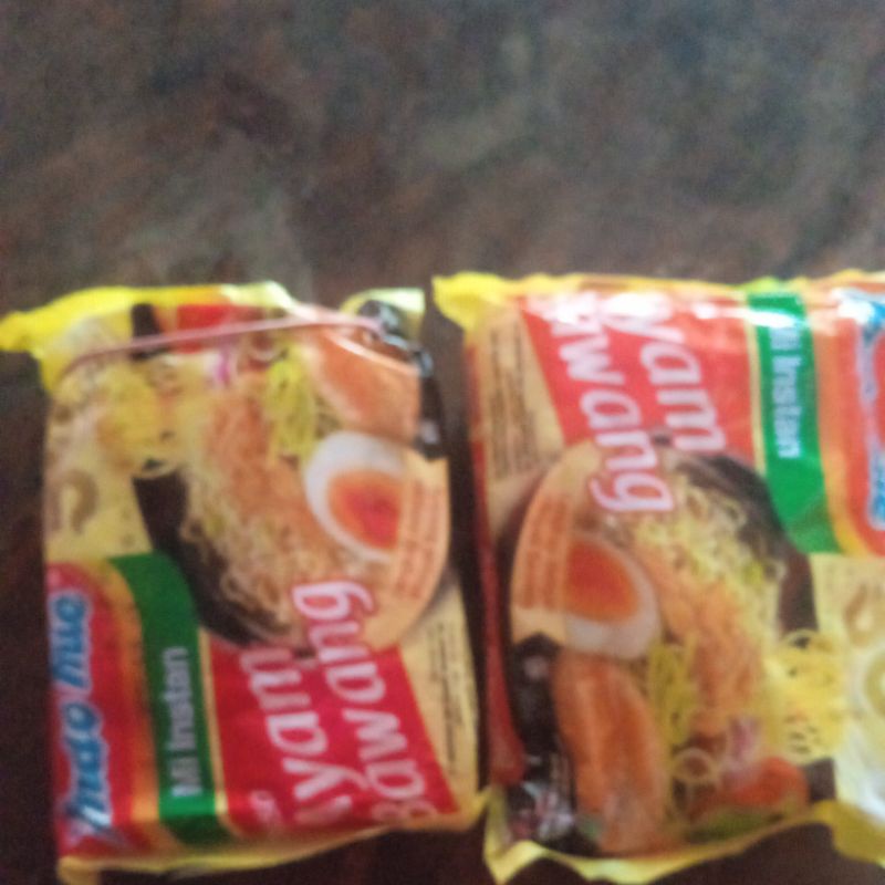 

MIE RASA AYAM BAWANG