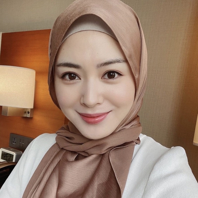 Pashmina Premium Satin Silk Malaysia Textured Crinkle (JAHIT TEPI KECIL SUPER RAPI)-Choco