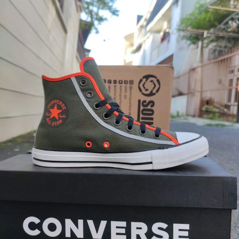 SEPATU SNEAKERS PRIA CONVERSE CTAS HI (172001C)