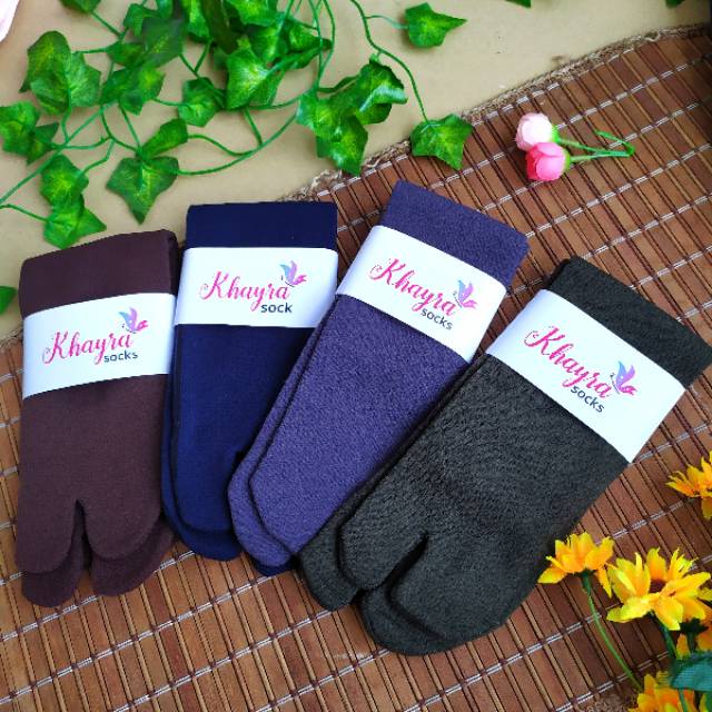 [12 PASANG] KAOS KAKI JEMPOL POLOS BAHAN NILON