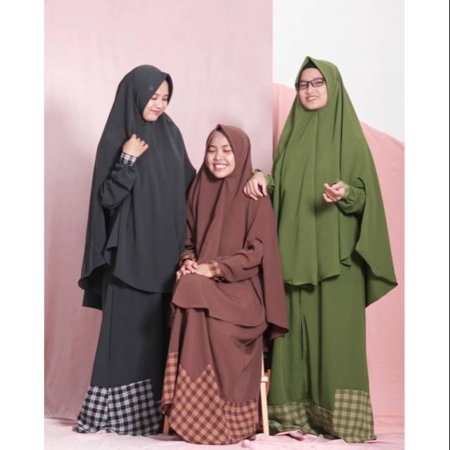 GAMIS ZIPPY CASTLE - KHIMAR DHUHA PET HIJAB ALILA Gamis Zipper Kombinasi Kotak Kotak Khimar Syari