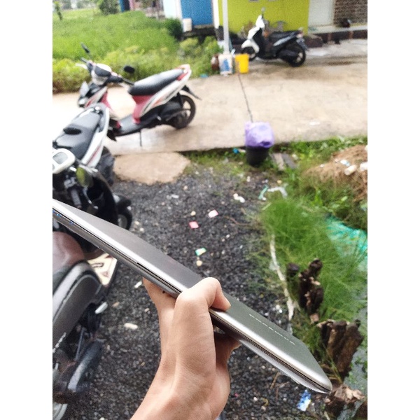 Laptop Notebook Netbok Samsung Second Seken Sekon Ram 2 3 4 6 8 16 GB Peyimpanan Hardisk 320 500 1 G