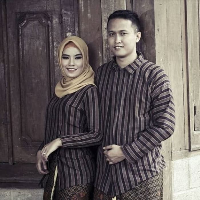  baju  couple  lurik Shopee  Indonesia
