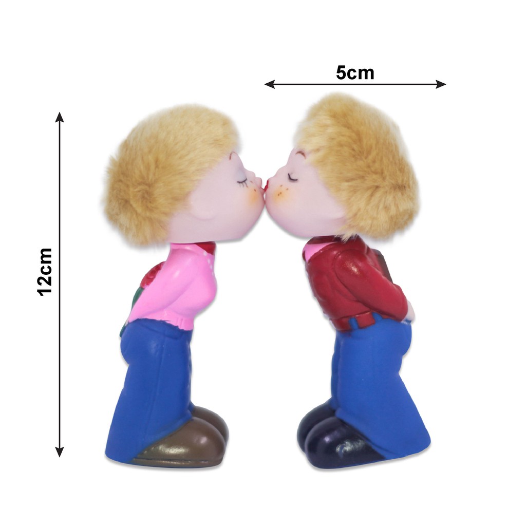 Dori - Dori ( Boneka Kepala Goyang ) Kissing