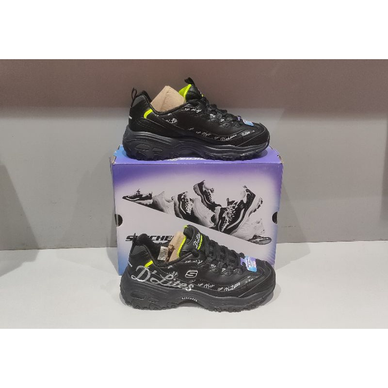 SKECHERS D'LITES BLACK (WOMEN) ORIGINAL STORE