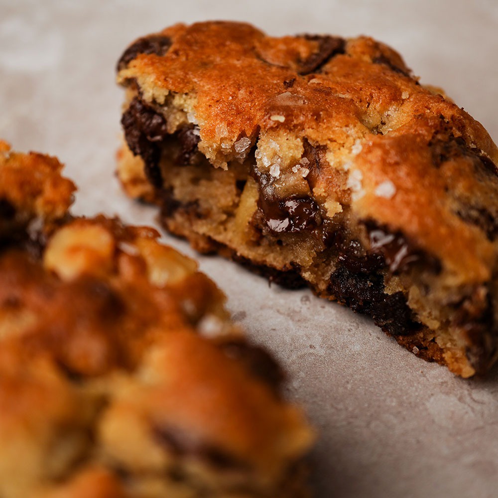 

Chocolate Chip Walnut Cookies