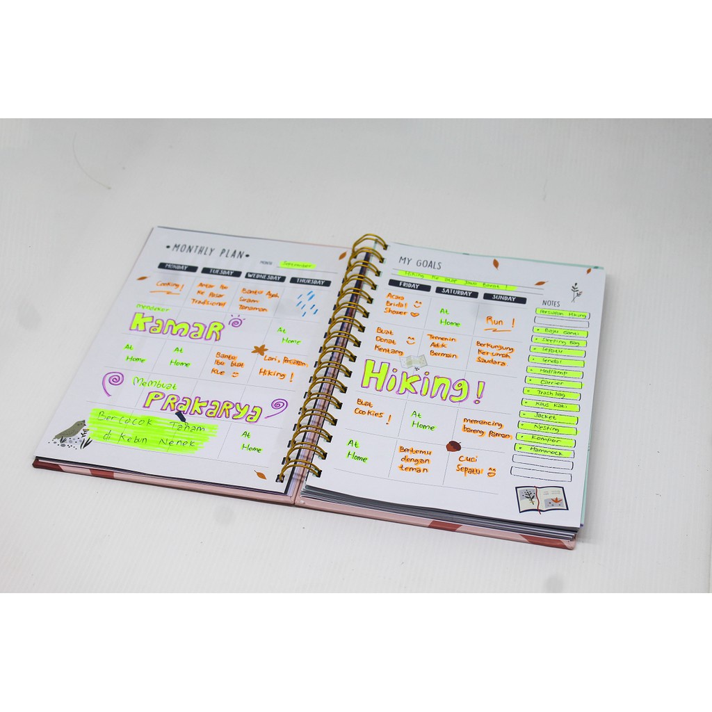 Planner Book 2022 2023 / Agenda / Notebook / Journal / General Planner / Weekly / Daily / Monthly