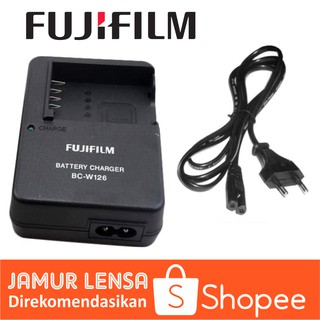 Charger Fujifilm fuji X100f X100V X-A1 X-A2 X-A3 X-A5 X-A7 X-A10 X-A20 X-E1 X-E2 X-E2S X-E3 X-Pro1 X-Pro2 X-Pro3 X-T1 X-T2 X-T10 X-T20 X-T30 X-T100 X-T200 X-H1 X-M1 FinePix HS30EXR HS33EXR HS35EXR HS50EXR XA1 XA2 XA3 XA5 XA7 XA10 XA20 BC W126 Carge