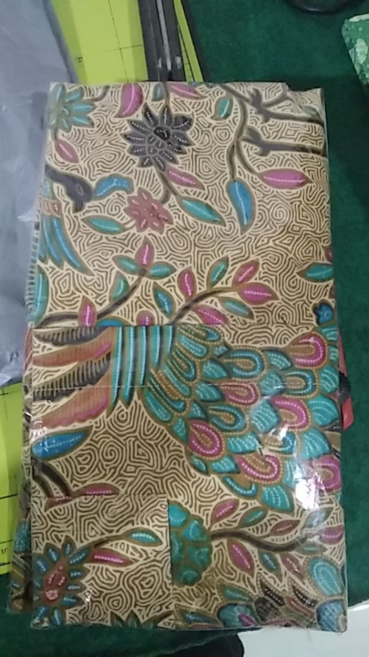 Kemeja Batik Pria Lengan Pendek Motif Merak Toska