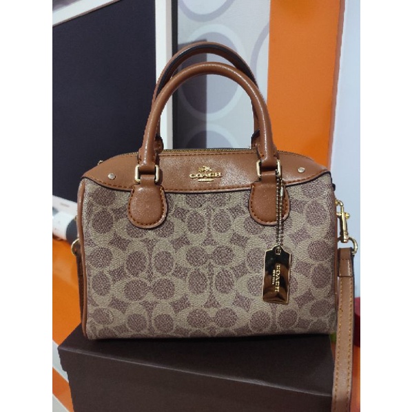 PRELOVED TAS COACH SPEEDY BANNET PREMIUM