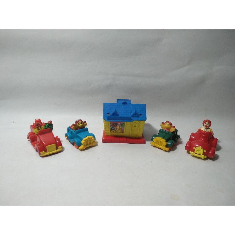 Maskot Ronald Birdie Mcd 1993 Happy Meal Village House Kluster Rumah Vila Villa Desa Cluster Complex