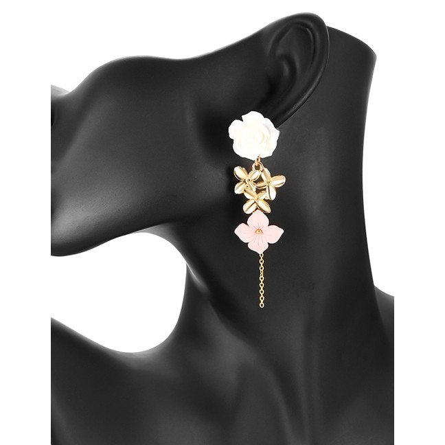 LRC Anting Tusuk Fashion Gold Flower Tassel Earrings D49896