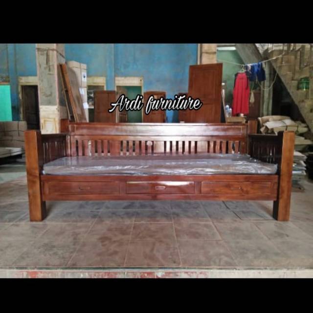 Bangku panjang sofa bale santai resban jati ukir jepara