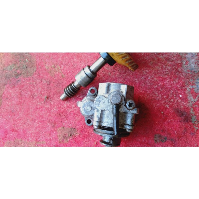 pompa oli Yamaha L2 super original