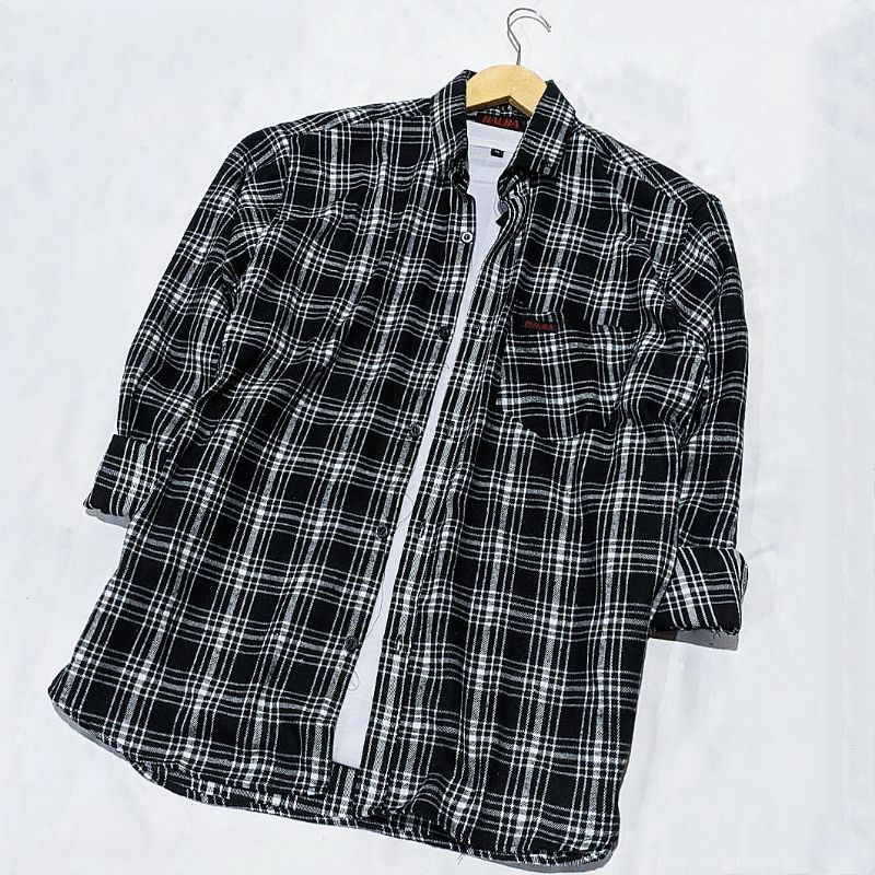 KEMEJA FLANEL WANITA DISTRO KEMEJA SHIRT LENGAN PANJANG ATASAN WANITA KEMEJA TARTAN KEMEJA BLOUSE WANITA KEMEJA KOTAK-KOTAK KEMEJA OVER SIZE KEMEJA JUMBO CASUAL KEMEJA UNISEX TERLARIS REKOMENDASI KEMEJA FLANEL KEMEJA KOREA KEMEJA BALON WANITA BIG SIZE-C.1