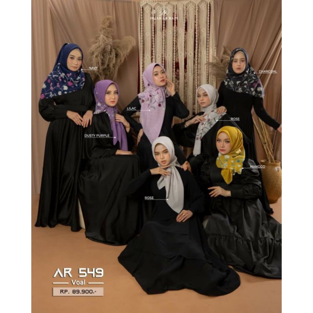 Hijab segi empat motif bunga AR 549 By ArRafi