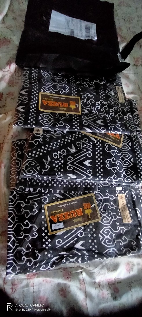 Ruzza Couple Batik Motif Semut Hitam Seragam Keluarga Size M L Xl