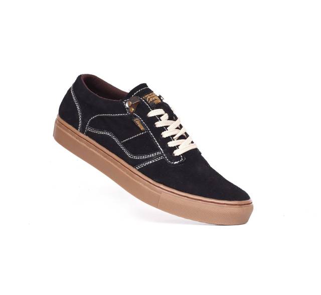 Sepatu Lokal Shoes Local Pride Cevany Gordon  Low Cut Black Gum