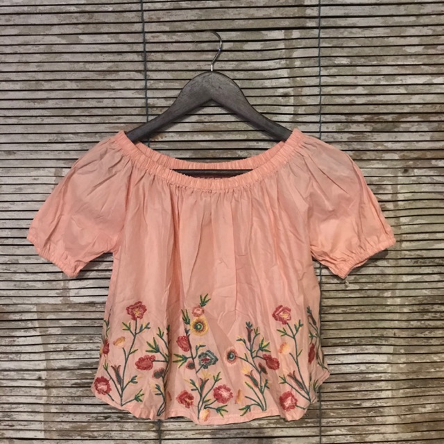 Sabrina crop top Bangkok