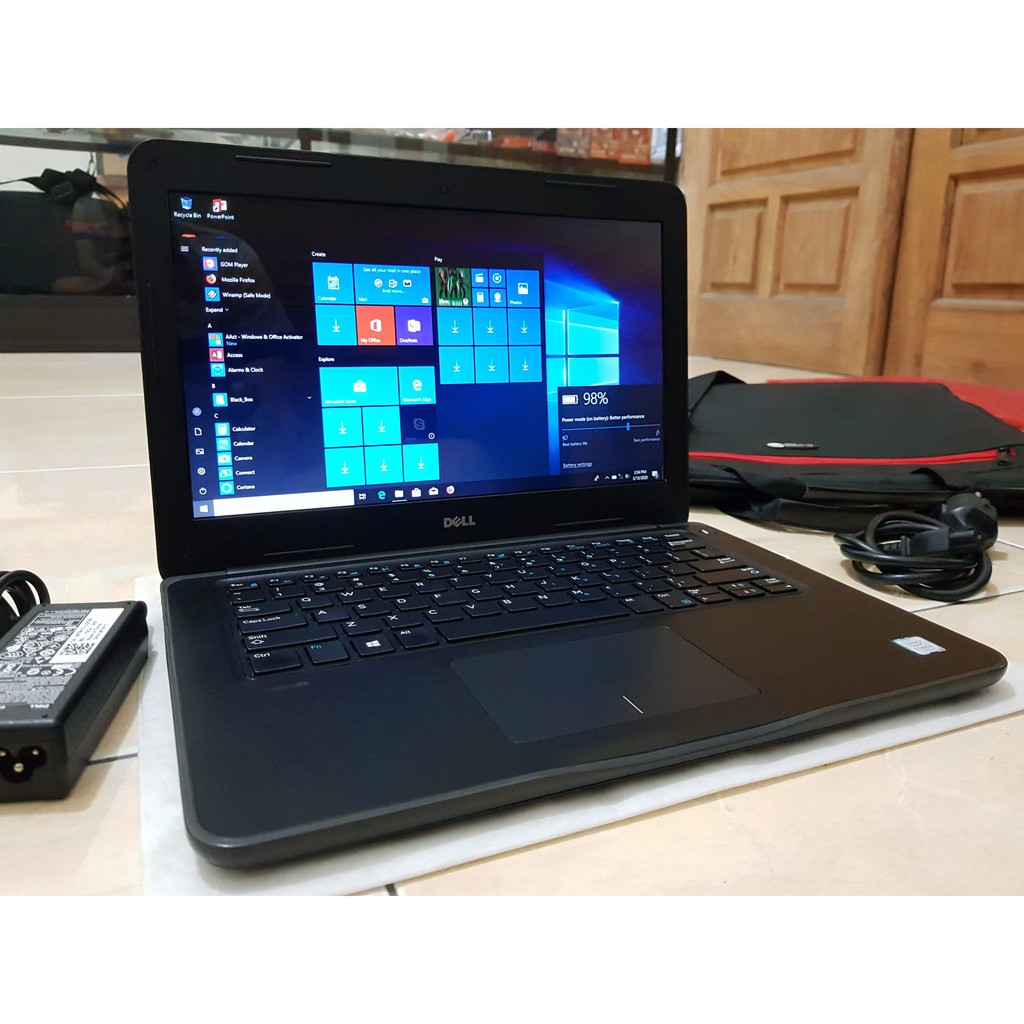 Laptop DELL Latitude 3380 Intel Core i5-7200U RAM 8GB