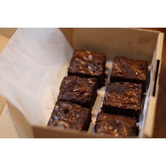 

Fudgy Brownies Potong