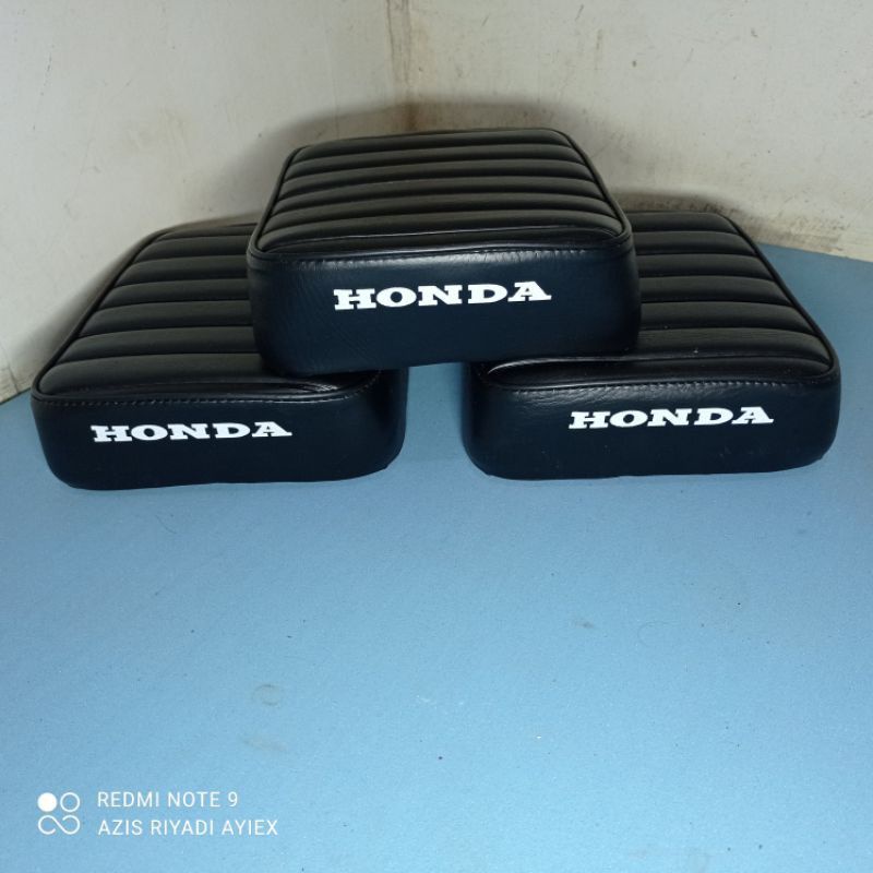 jok BELAKANG PISAH C70