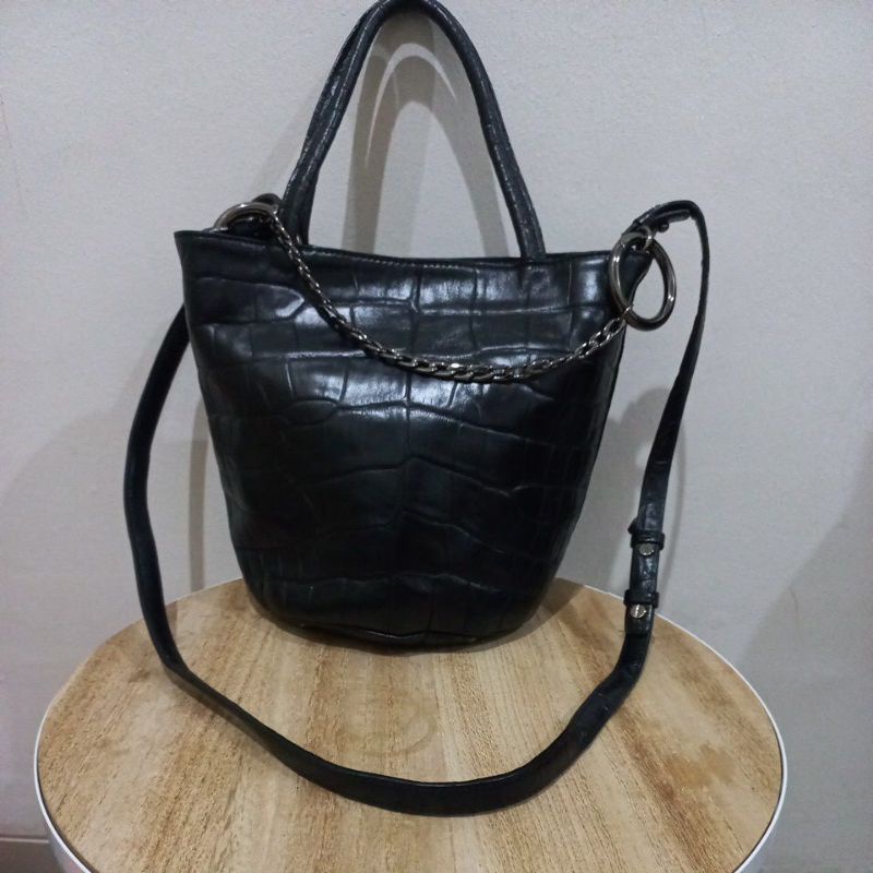 Tas Bucket Preloved Branded VeraWang