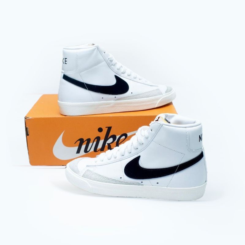 nike white black blazer