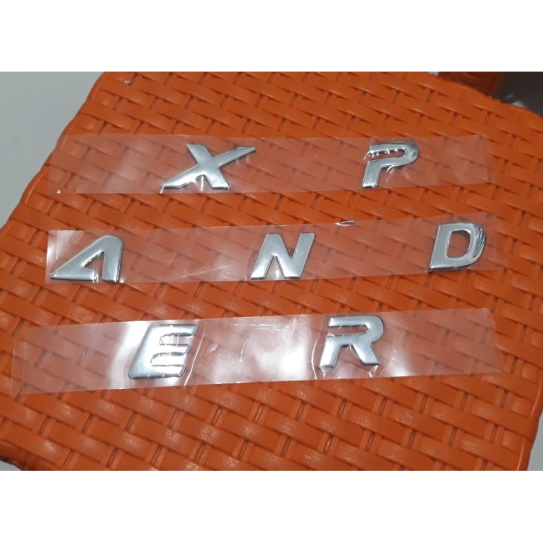 Emblem Stiker Tulisan Xpander Silver 3x2.5 cm