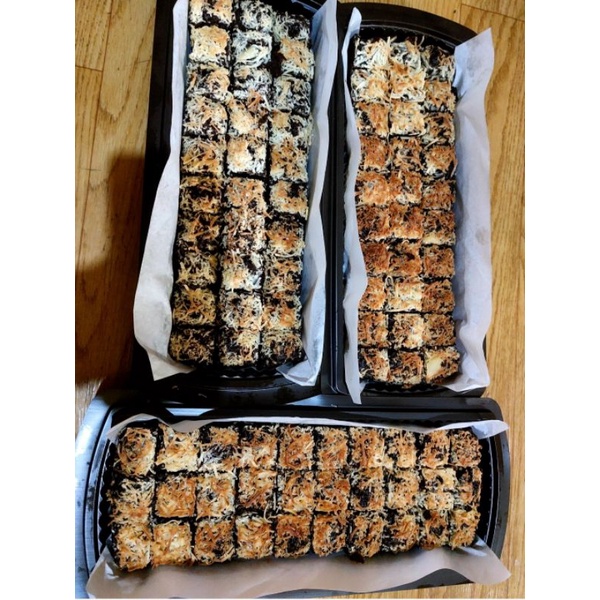 

Brownies Coklat Box (30×10)