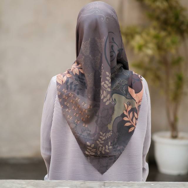 Syahilla voal ultrafine laser cut by Mylady Hijab sz 115x115