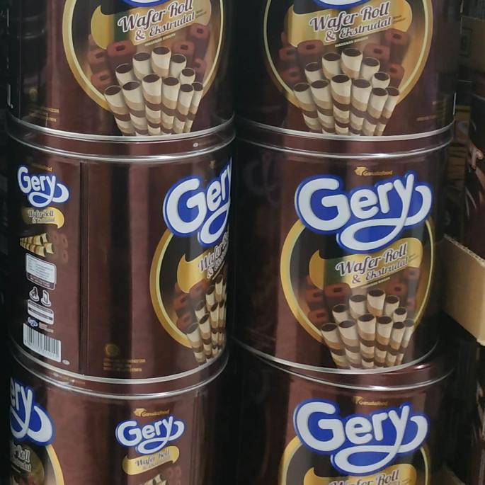 

BISKUIT KALENG LEBARAN GERY WAFER ROLL EKSTRUDAT 4X380 GRAM (4 KALENG)