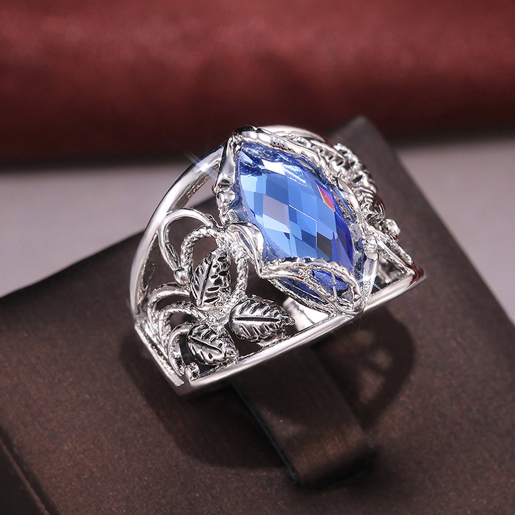 Hu Hu Hu Hu Hu Alat Bantu Pasang Kacamata♡ Cincin Bentuk Cabang Bunga Bahan Alloy Gaya Retro Untuk Wanita