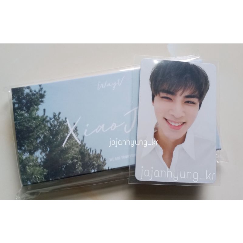 FLIPBOOK WAYV HOLIDAY XIAOJUN & WINWIN PC PHOTOCARD