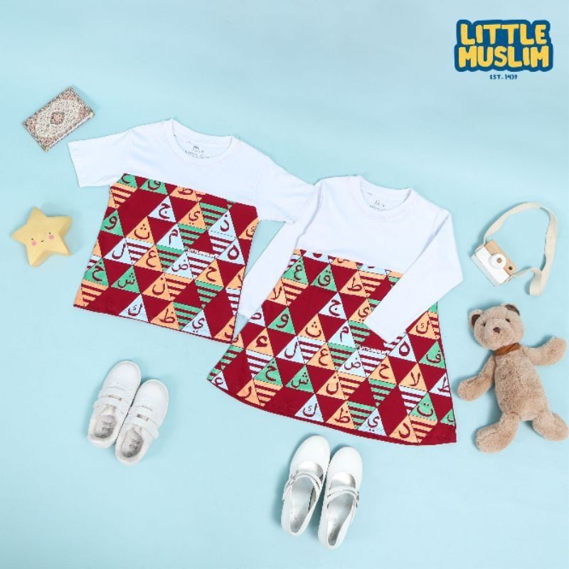 Zaki Zara Hijayah maroon