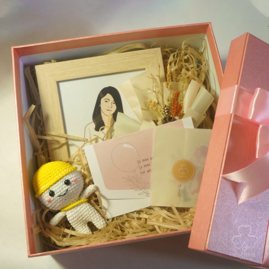 

KADO HAMPERS ULANG TAHUN/ANNIVERSARY - PREMIUM SET