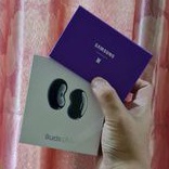 Samsung galaxy buds live + bts card