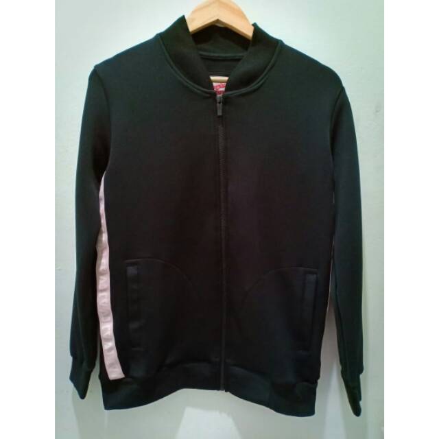 Jaket cowok American jeans