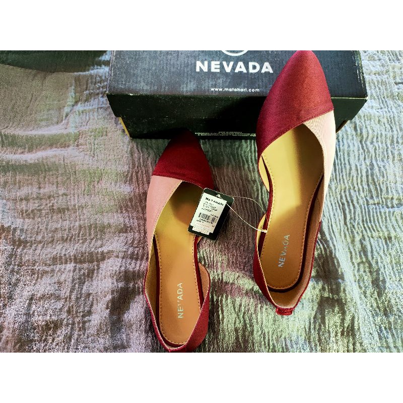 Sepatu Nevada Wanita