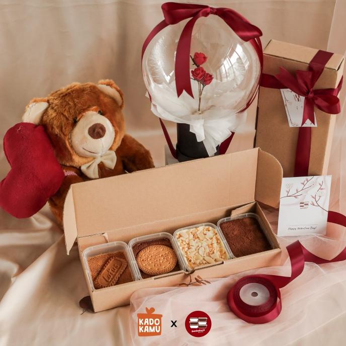 

KADO VALENTINE - THE COMPLETE PACKAGE SURPRISE BOX DG654EAFVD