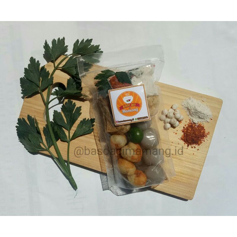 

Baso Aci khas garut, Terenakk, gurih, murahhh dan halal.